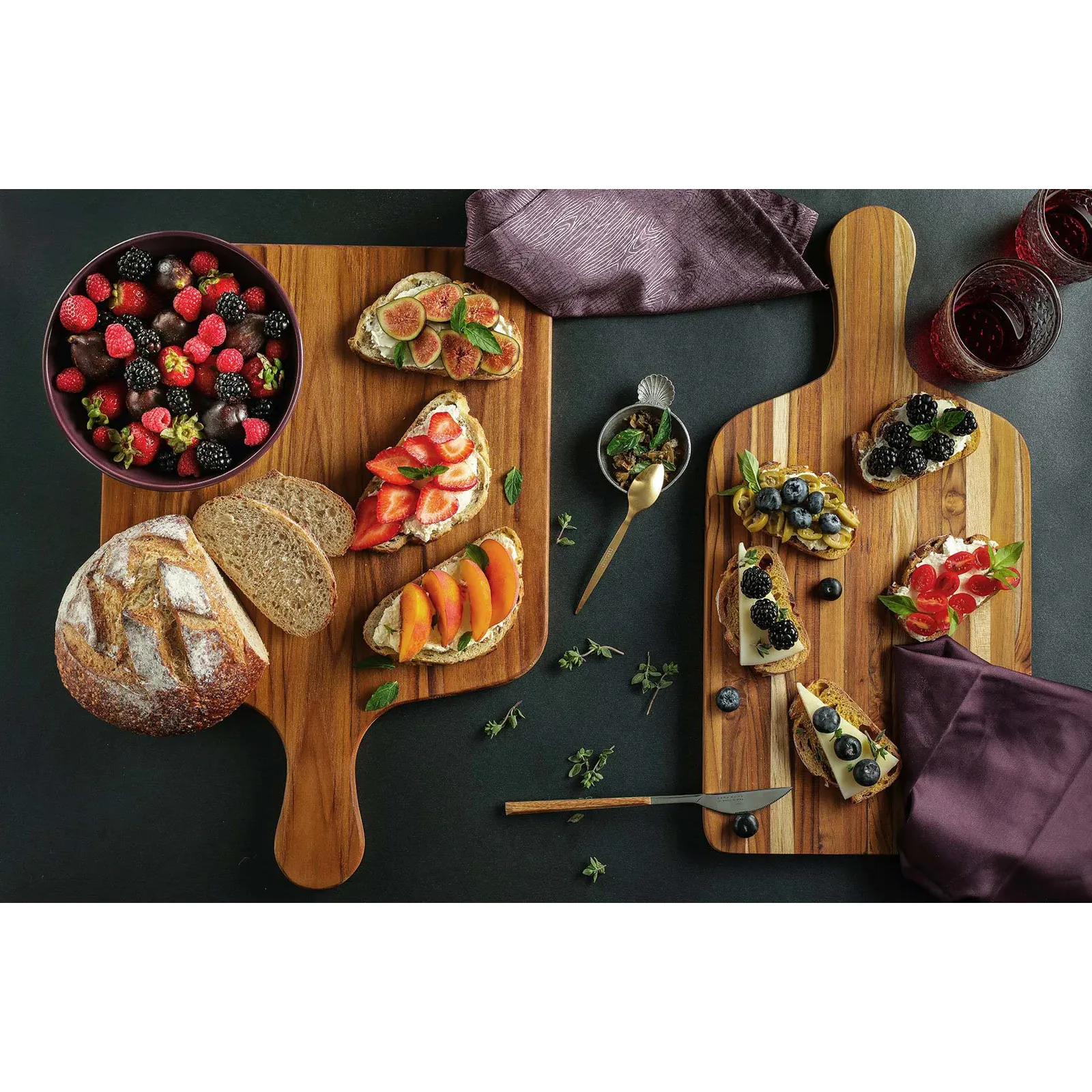 Teak Medium Marine Paddle Cutting & Serving Board - Image 2