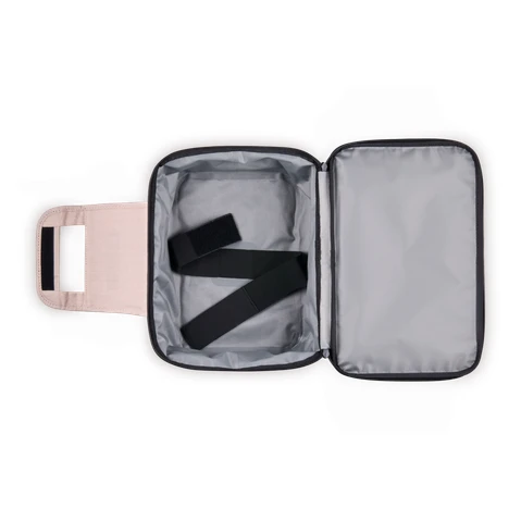Le Creuset Rectangular Bakeware Tote Bag - Image 3
