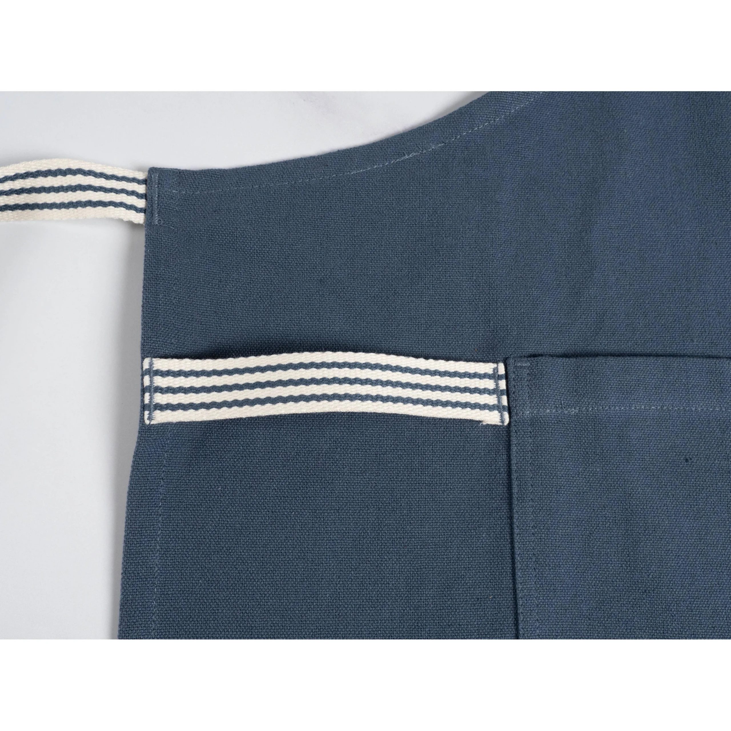 KAF Home Rooted Sustainable Chef's Apron - 32 x 30 - Image 10