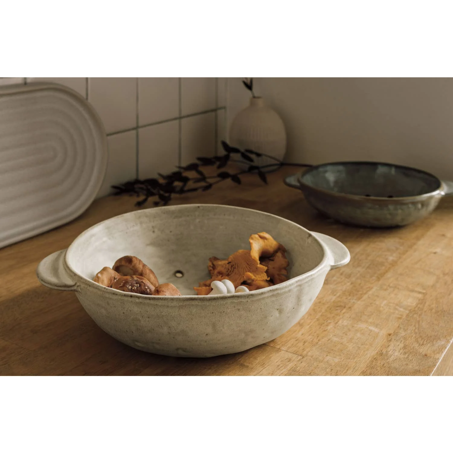 Gray Stoneware Fruit Bowl 7 inch - Image 2