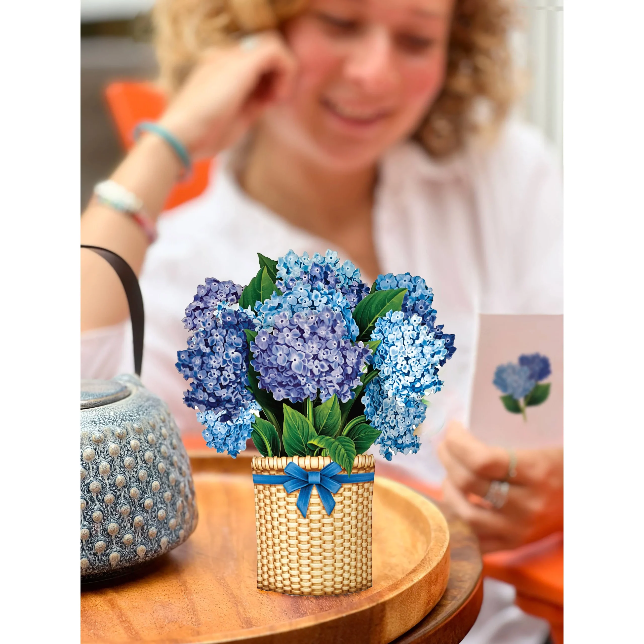 Nantucket Hydrangeas Mini Pop Up Greeting Card - Image 4