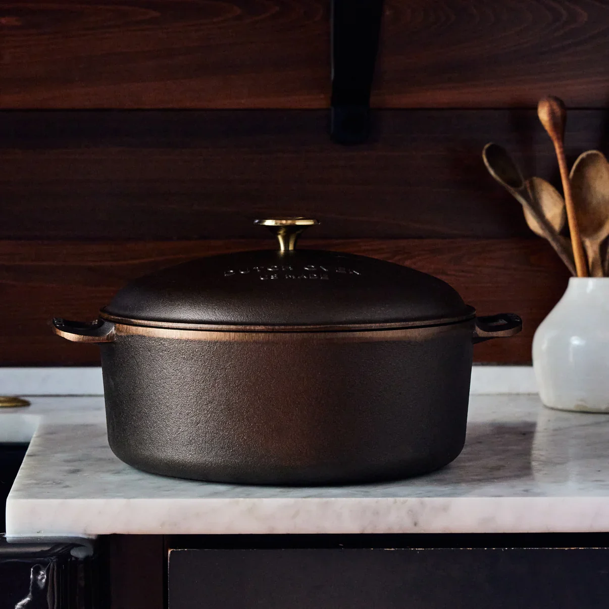 Smithey 7 1/4 Qt Dutch Oven - Image 5