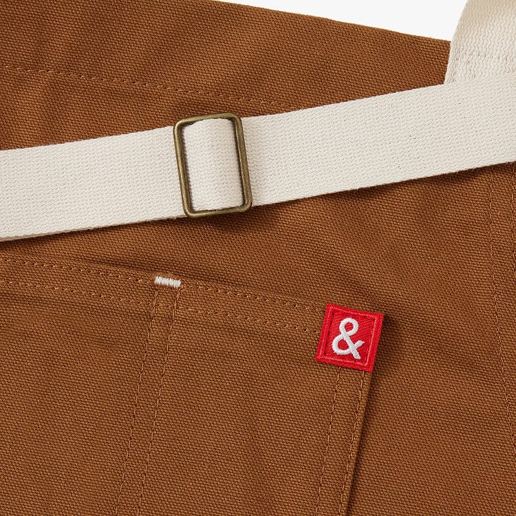 Hedley & Bennett Essential Apron in Cider Brown w/ Vanilla Straps - Image 2