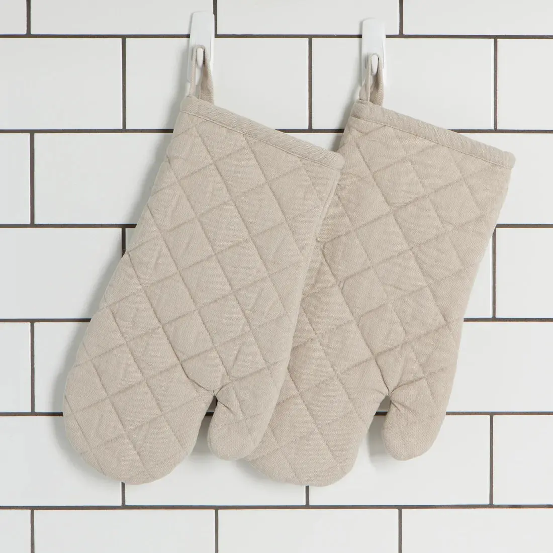 Dove Gray Stonewash Oven Mitt - Image 3
