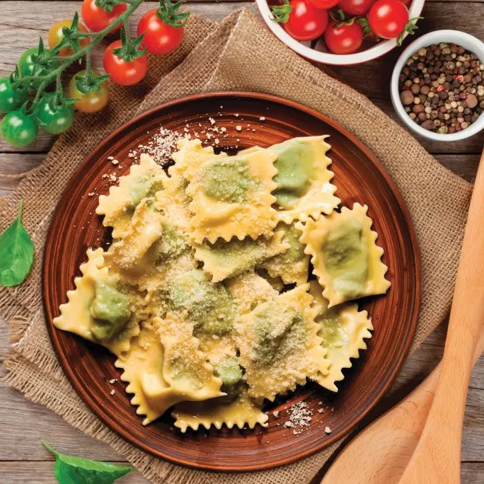 Fantes Ravioli Maker. Makes 1 Dozen Raviolis - Image 5
