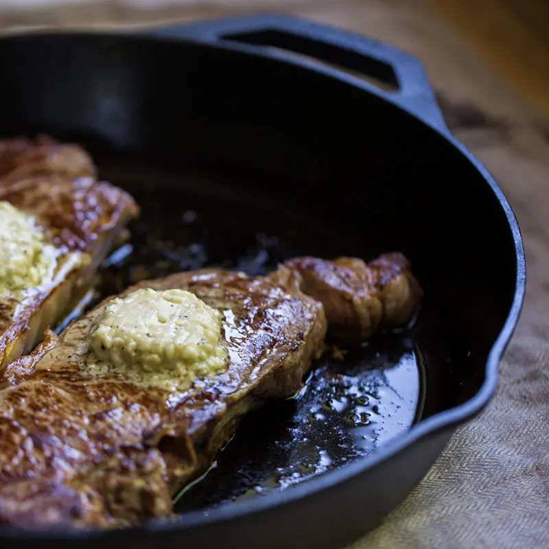 10.25 Inch Cast Iron Skillet - Image 3