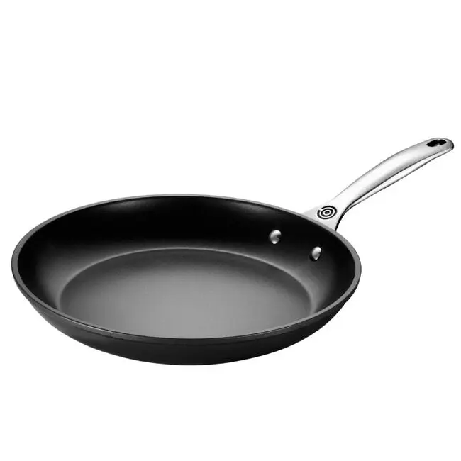 Le Creuset Toughened Nonstick Fry Pan - Image 3