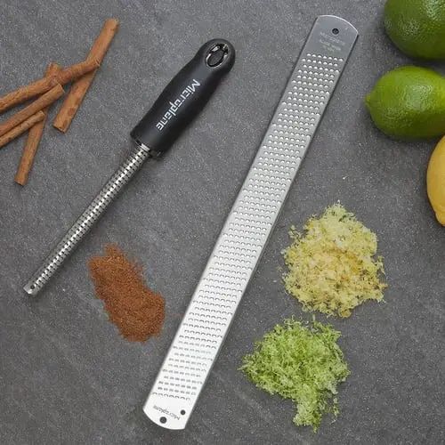 Premium Classic Spice Rasp Grater - Black - Image 3