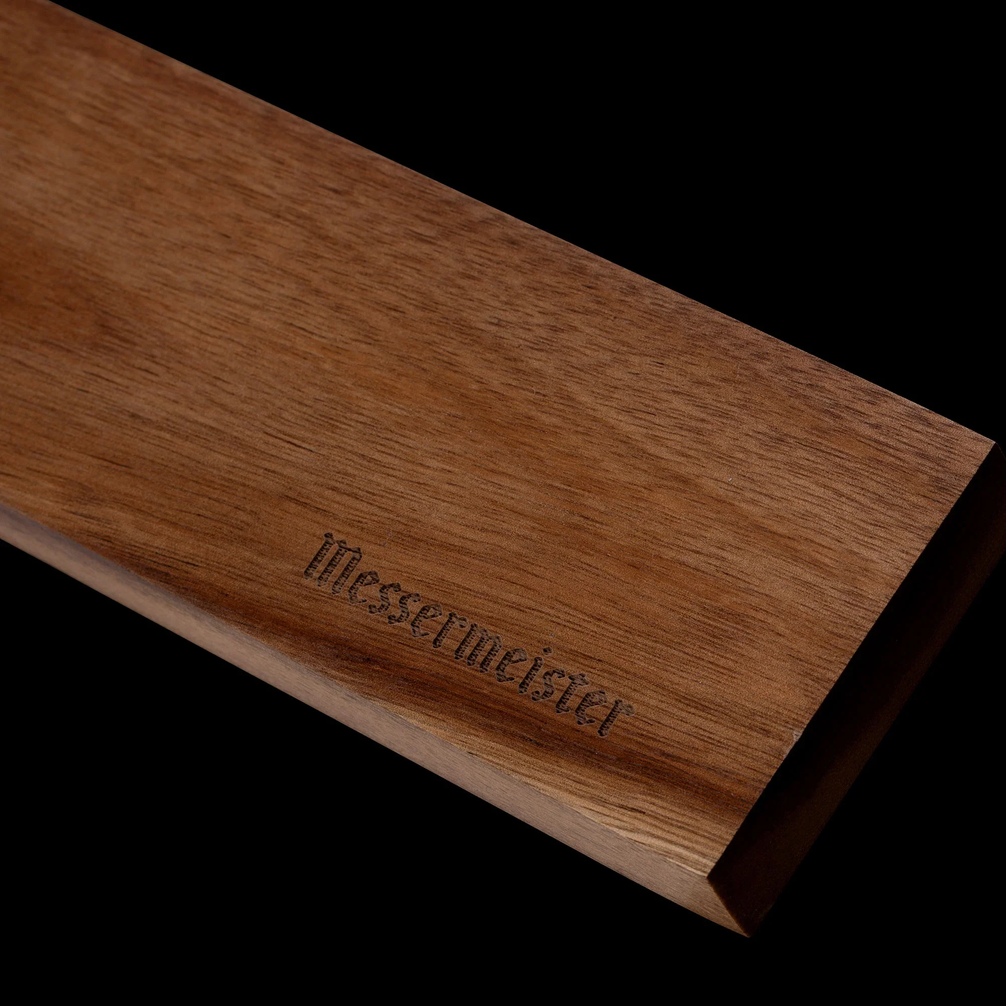 Messermeister Acacia Magnetic Knife Bar - Image 3