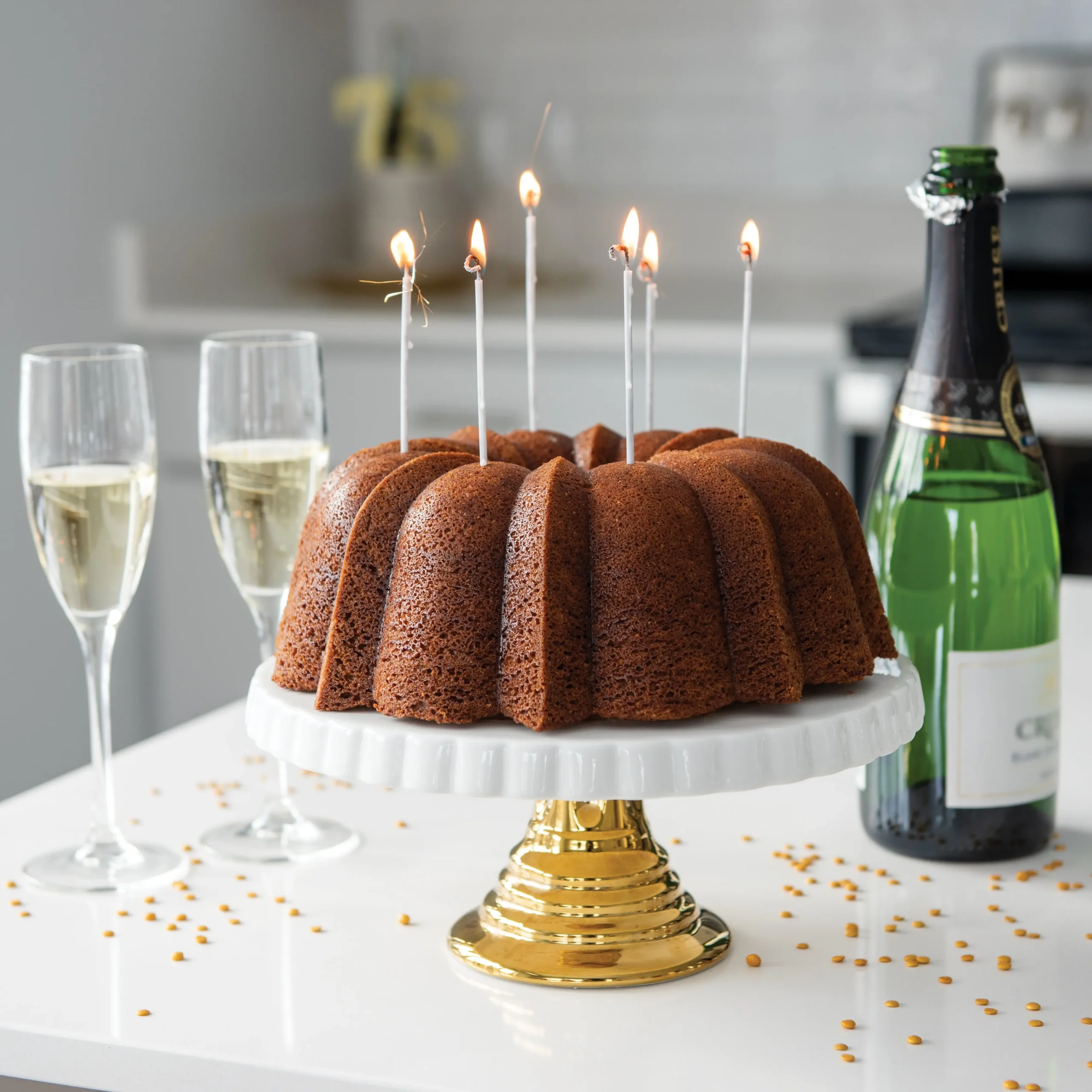 Nordic Ware Anniversary Bundt® Pan - Image 2