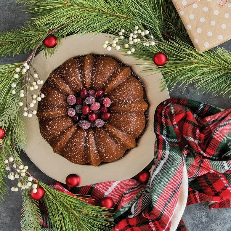 Nordic Ware Anniversary Bundt® Pan - Image 3