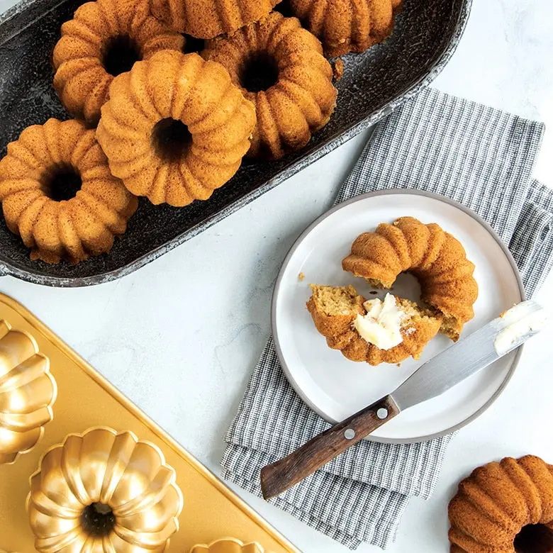 Nordic Ware Anniversary Bundtlette - Image 5