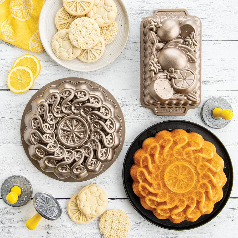 Nordic Ware Citrus Twist Pan - Image 2