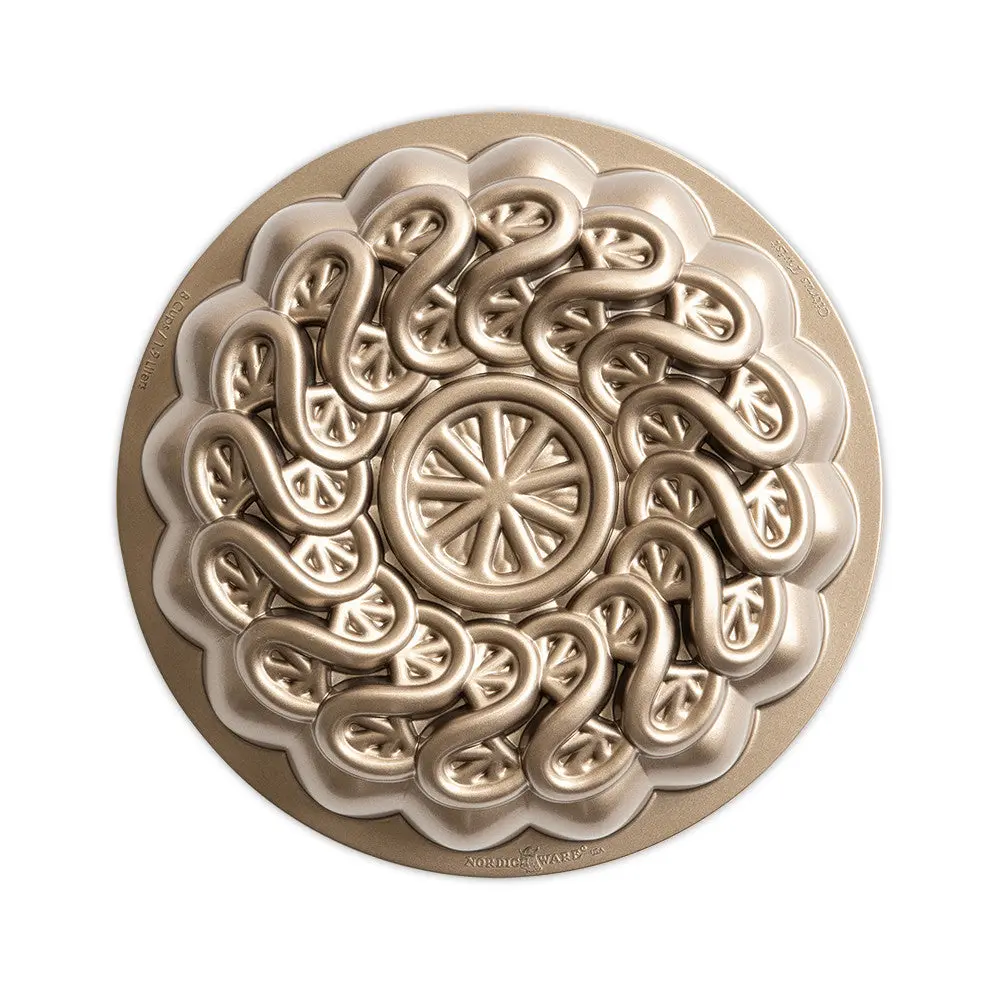 Nordic Ware Citrus Twist Pan