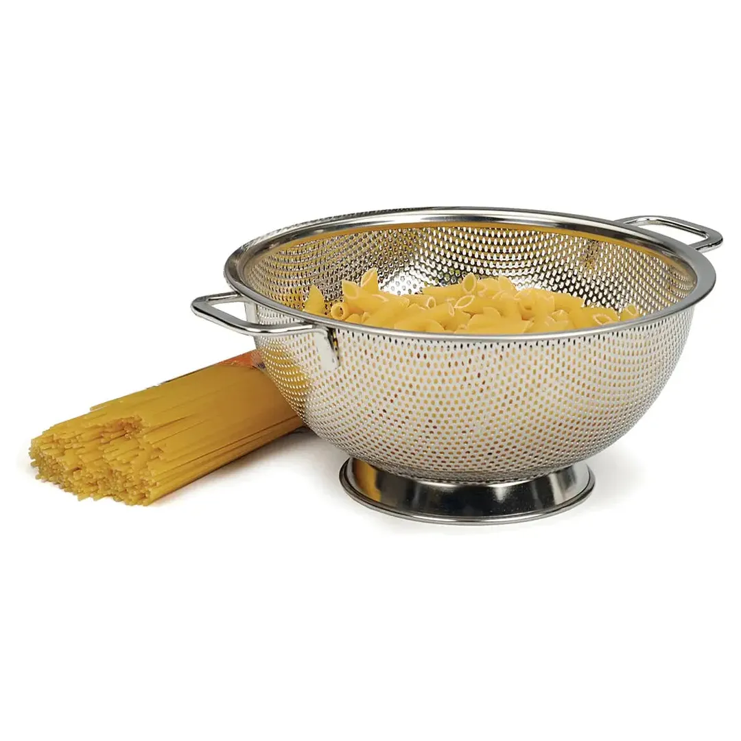 Precision Pierced Colander. 3Qt - Image 5