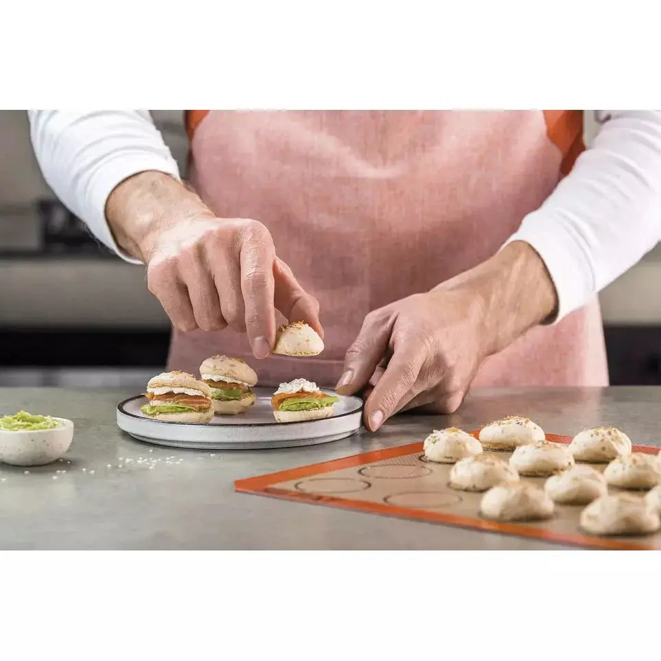 Silpat Macaron Baking Mat - Image 4