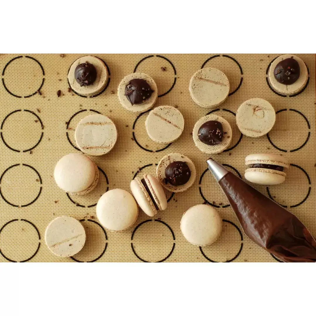 Silpat Macaron Baking Mat - Image 5