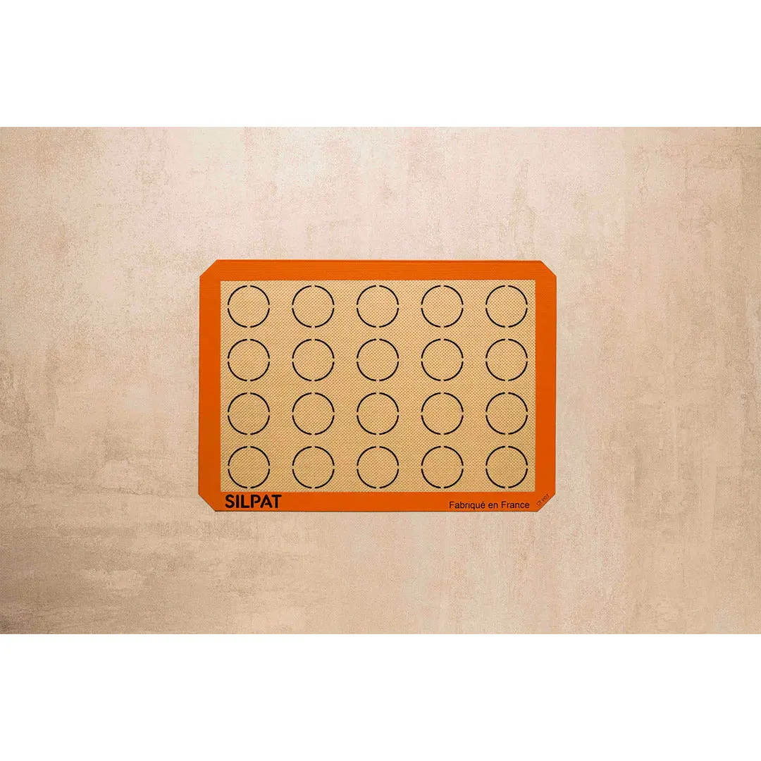 Silpat Macaron Baking Mat - Image 16