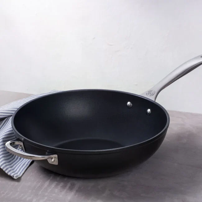 Le Creuset Toughened Non-Stick 11 Deep Fry Pan - Image 3
