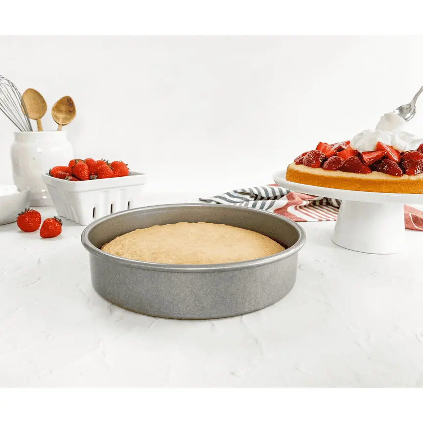 USA Pan 10 Round Cake Pan - Image 2