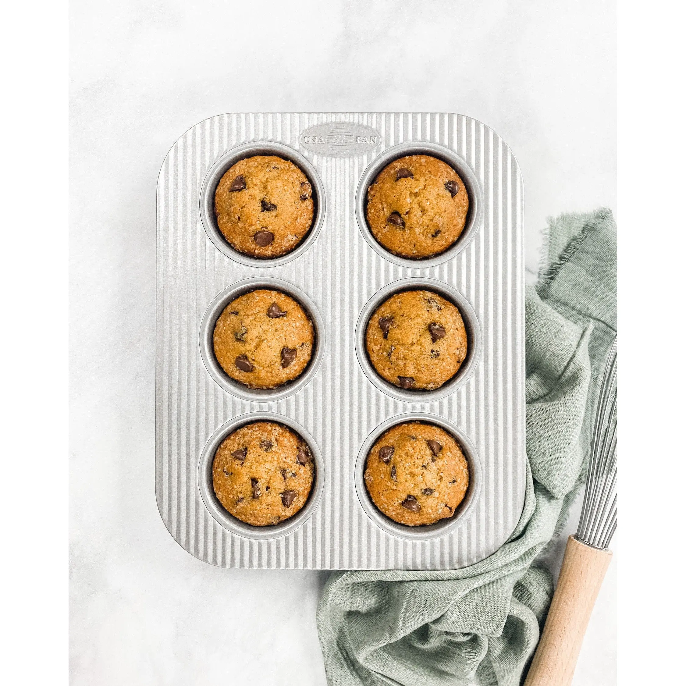 USA Pan 6 Cup Muffin Pan - Image 2