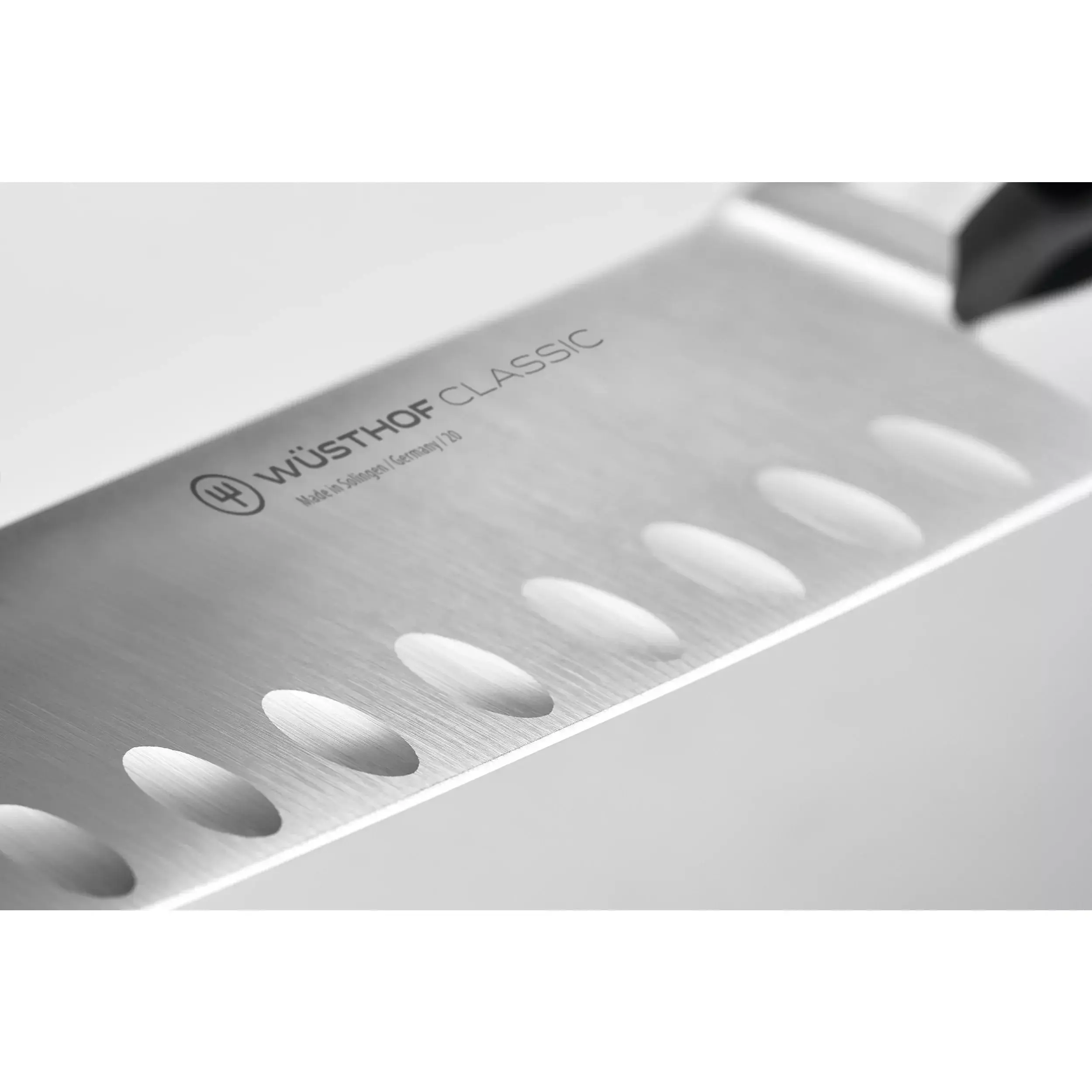 Wusthof Classic 9 Hollow Edge Carving Knife - Image 2