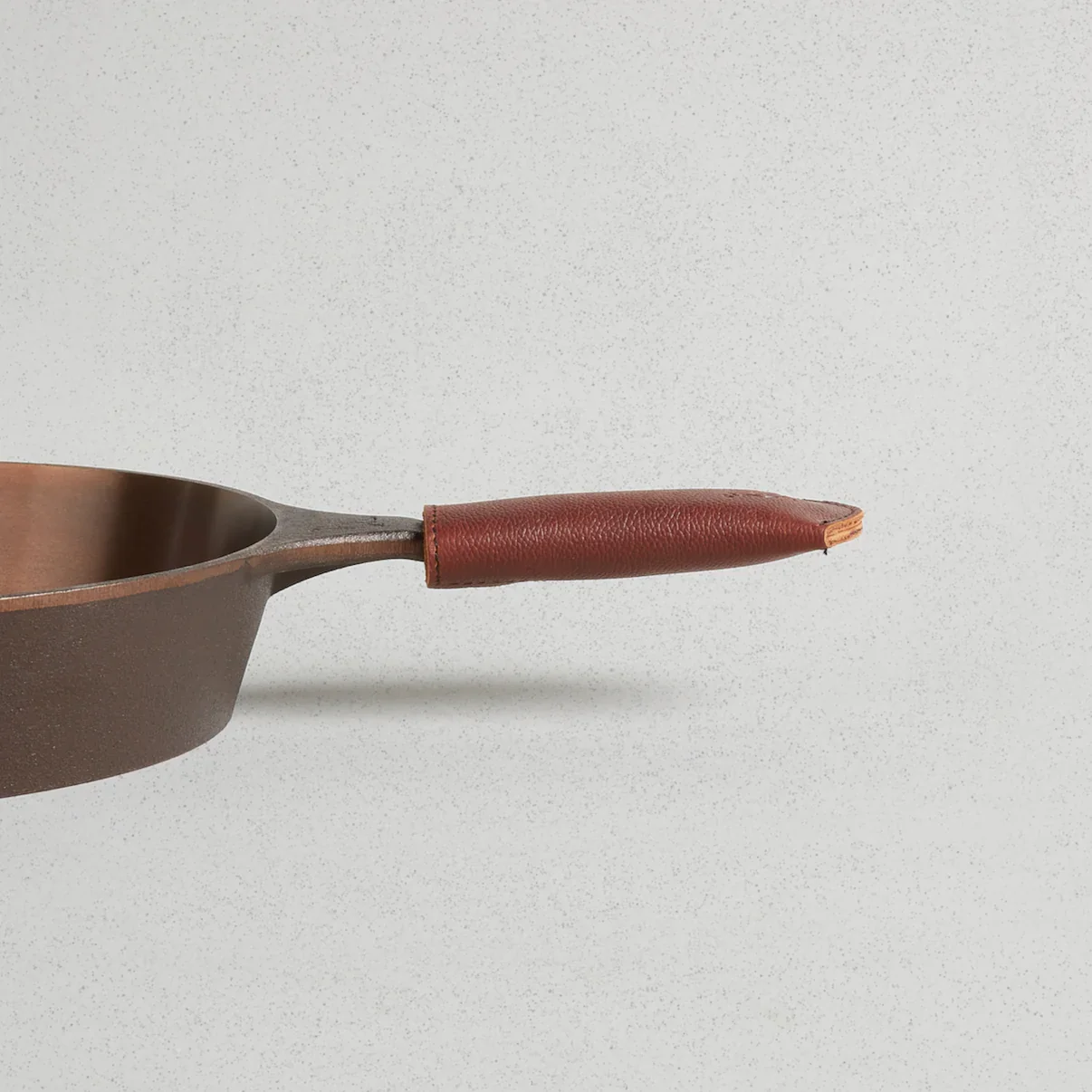 Smithey Standard Length Skillet Sleeve - Image 4