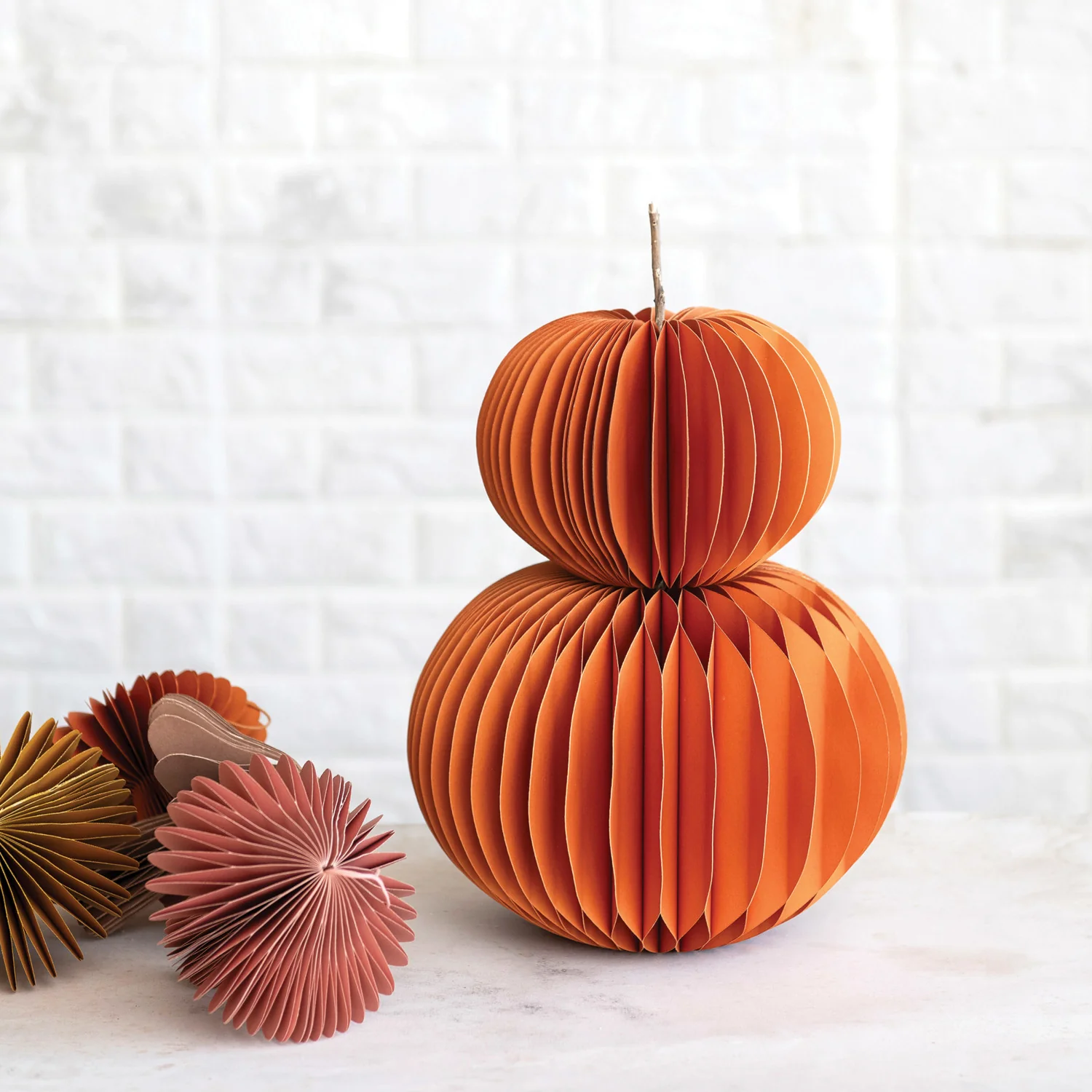 Honeycomb Paper Pumpkin - Image 3