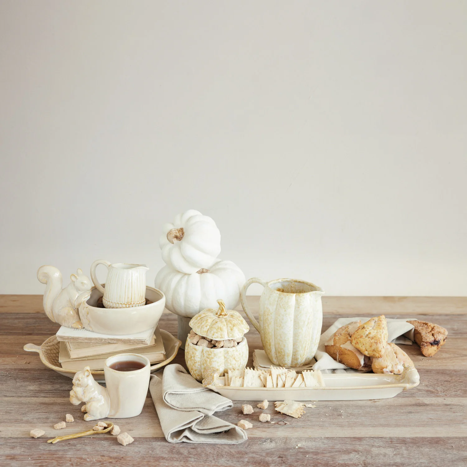 Acorn Woodland Olive Dish - Image 2