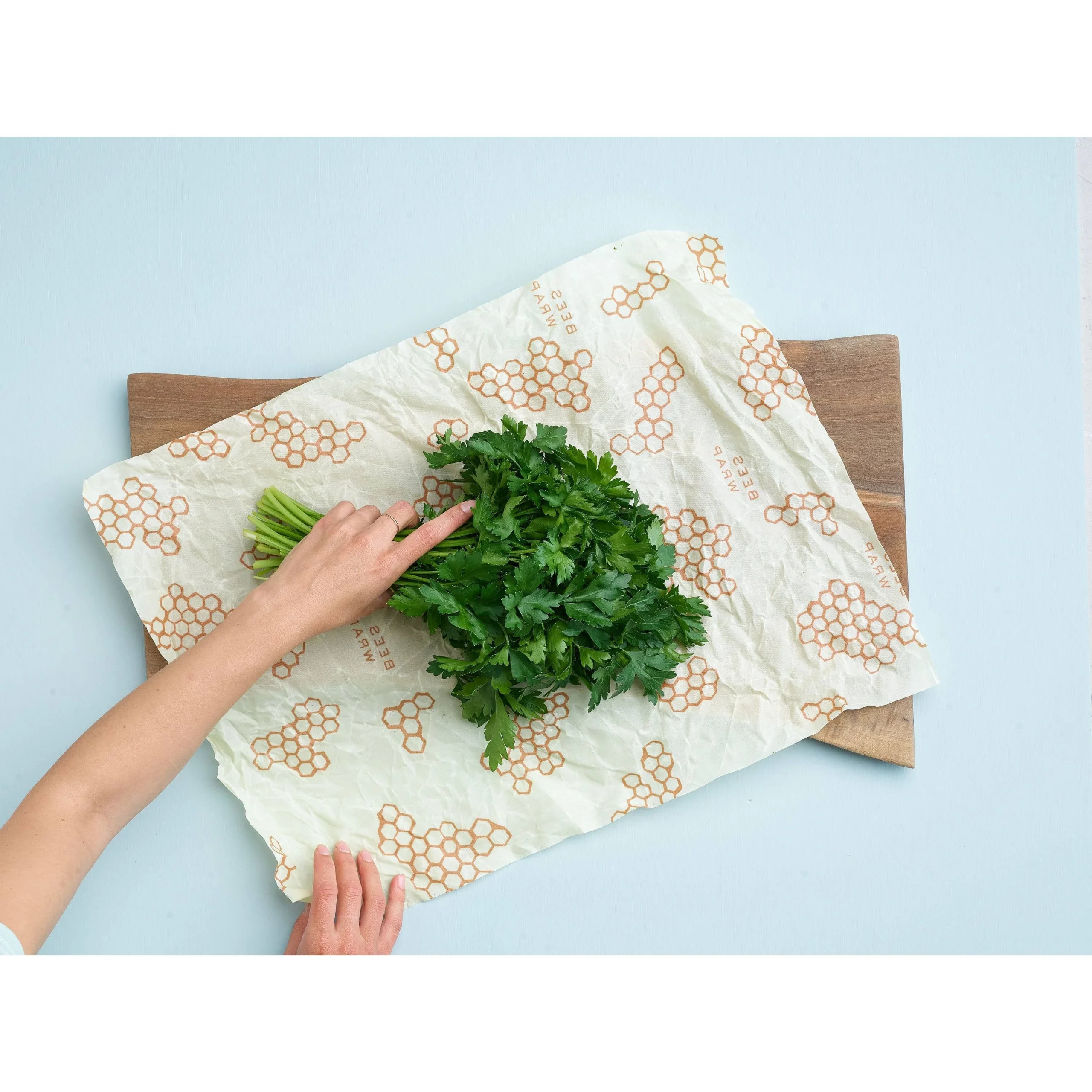 Bee's Wrap Bread Wrap - Honeycomb Pattern - Image 12