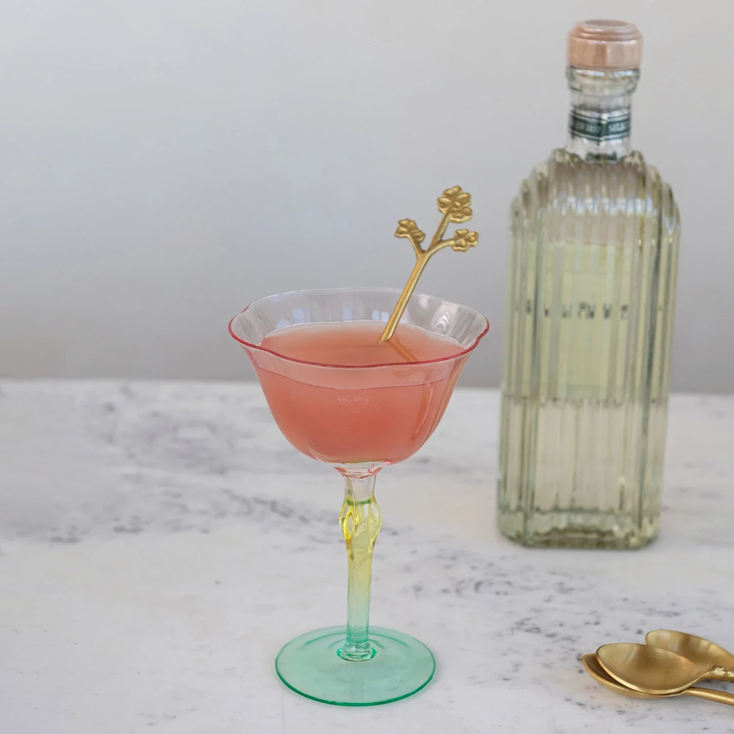 Hand-Blown Pastel Gradient Stemmed Wine Glass - Image 3
